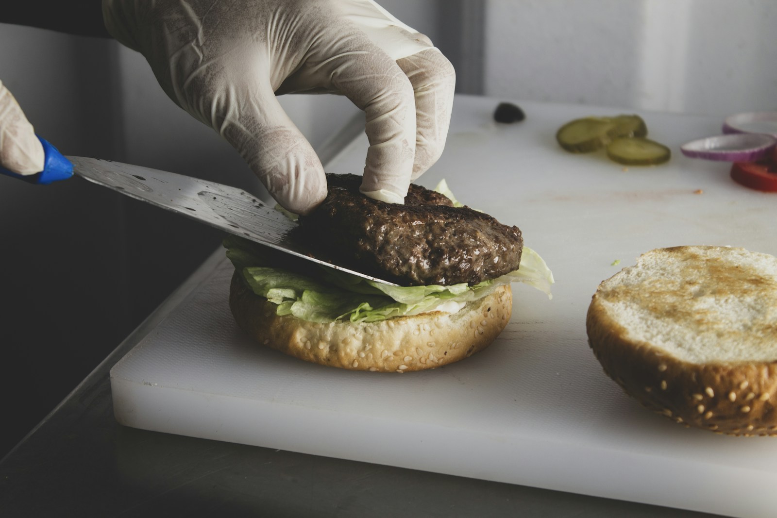 The Burger in the Bioreactor: Unpacking the Sustainability Claims of Cultured Meat